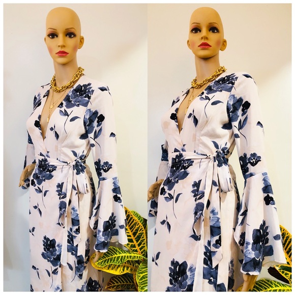 𝑭𝒍𝒐𝒓𝒂𝒍 𝑾𝒓𝒂𝒑 𝑴𝒂𝒙𝒊 𝑫𝒓𝒆𝒔𝒔 - Picture 2 of 8